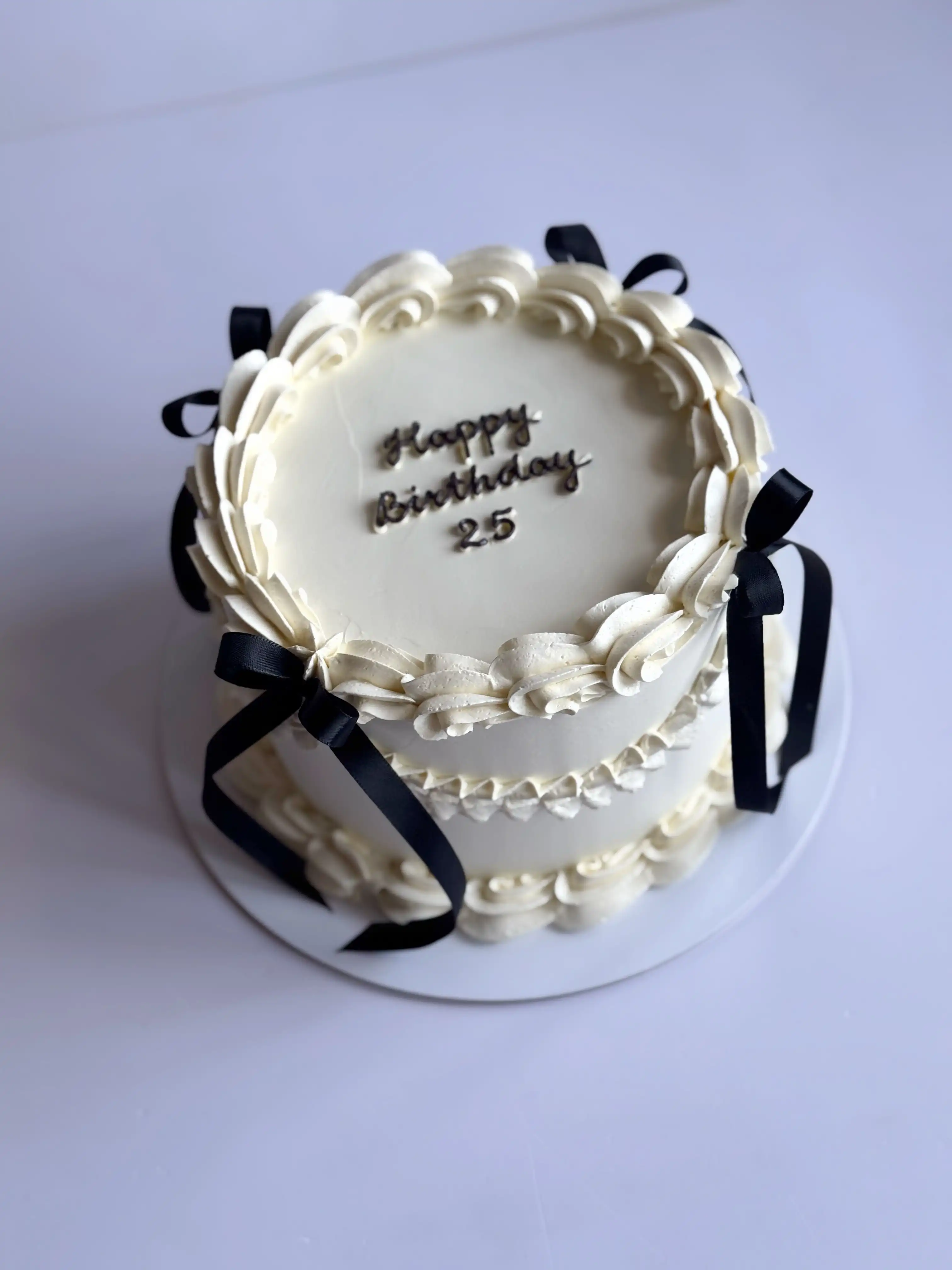 Торт в стиле Ламбет «Happy Birthday 25»